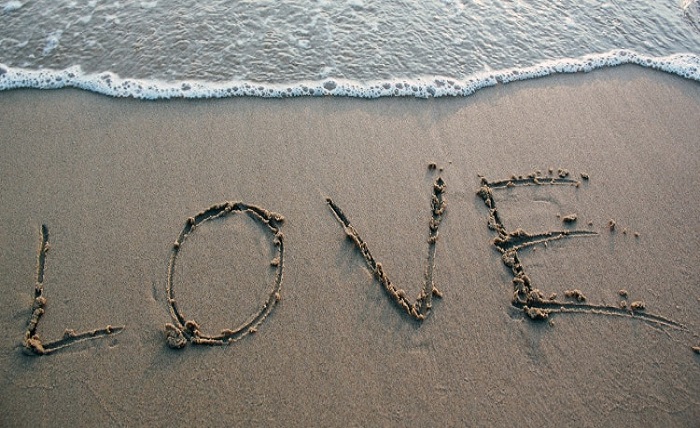 heart touching love shayari in hindi